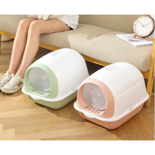 Cat enclosed litter box full cat litter toilet